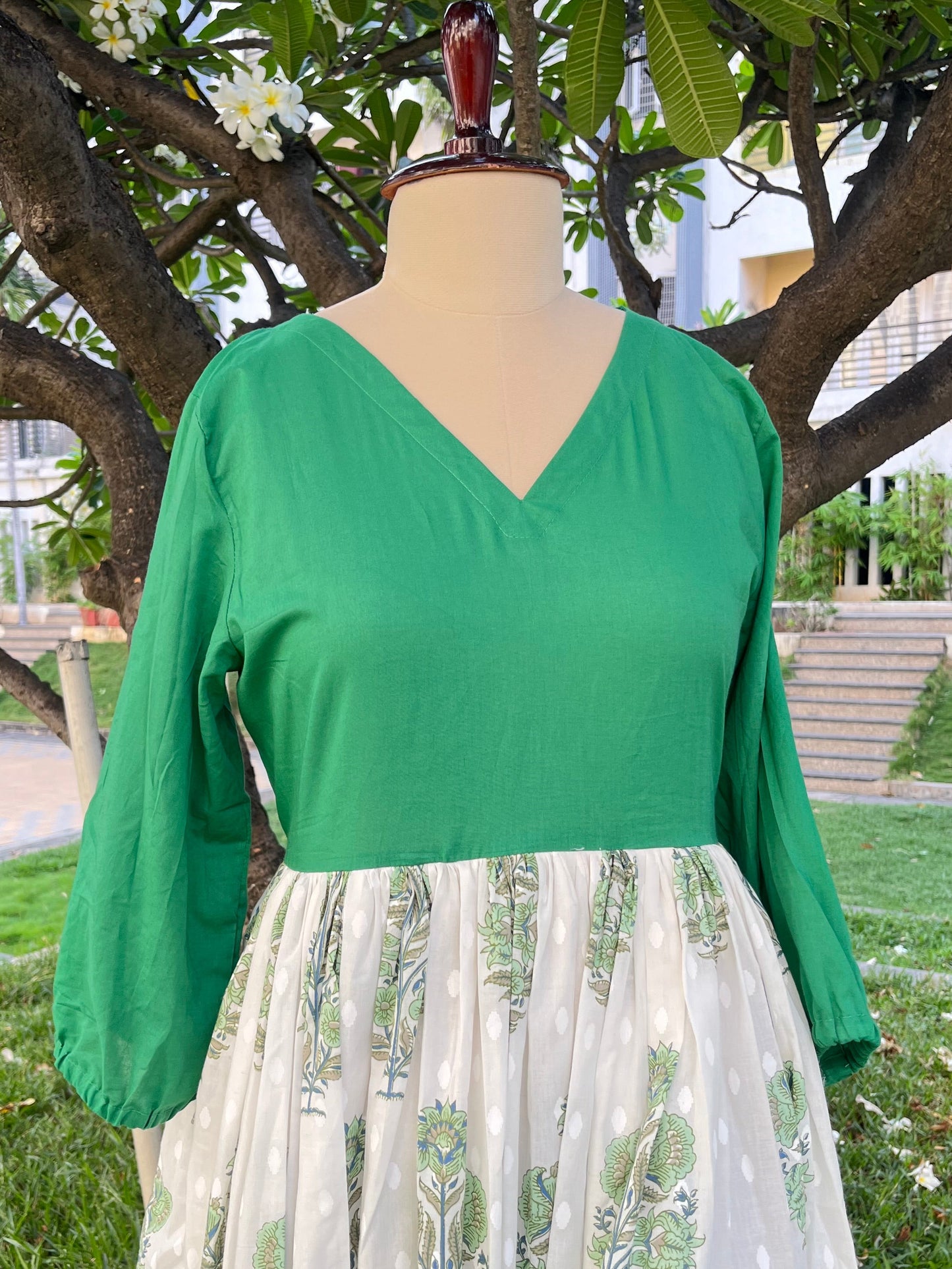 Meera Emerald Maxi Dress