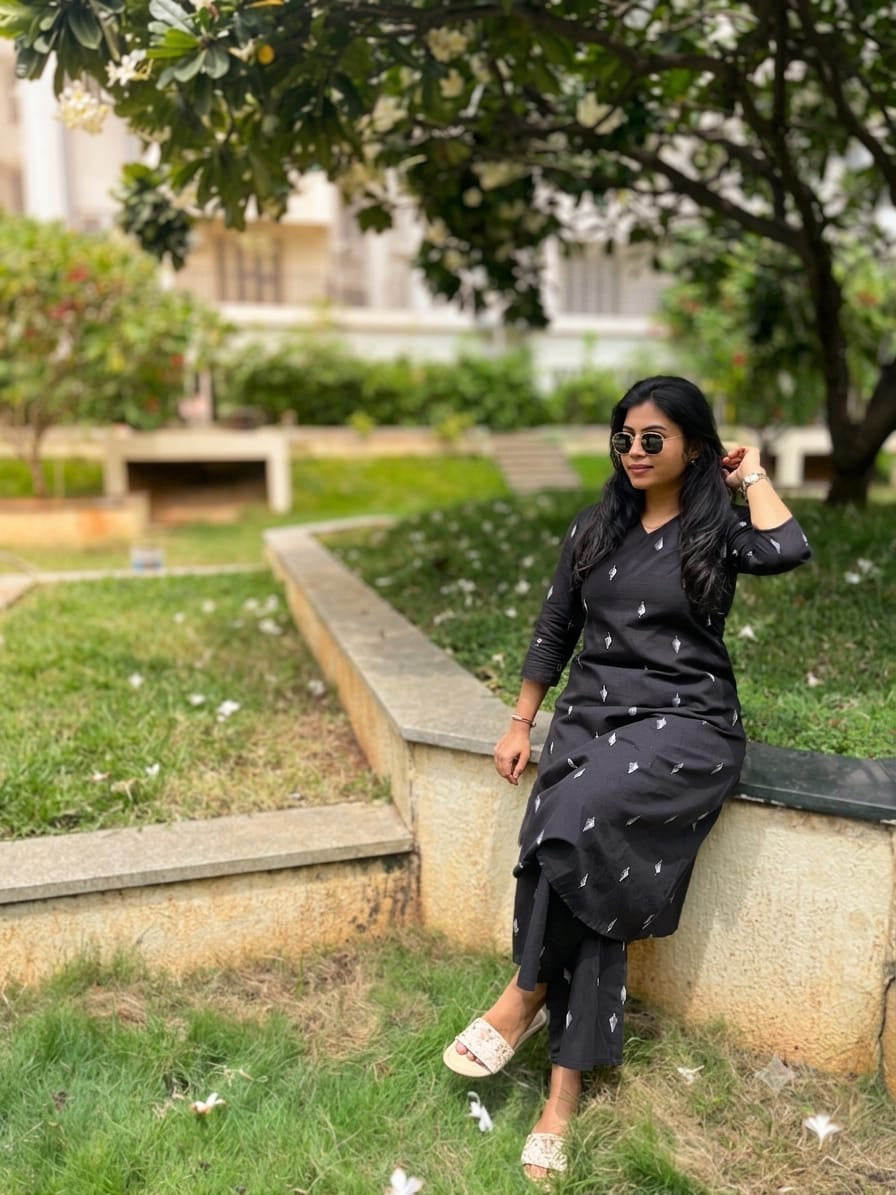 Black Handloom A-Line coords