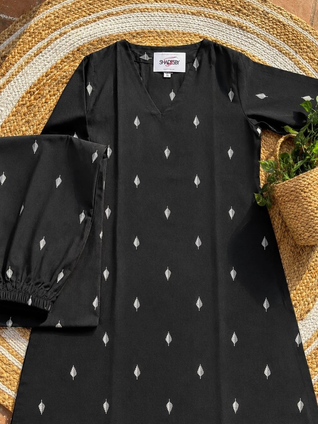 Black Handloom A-Line coords