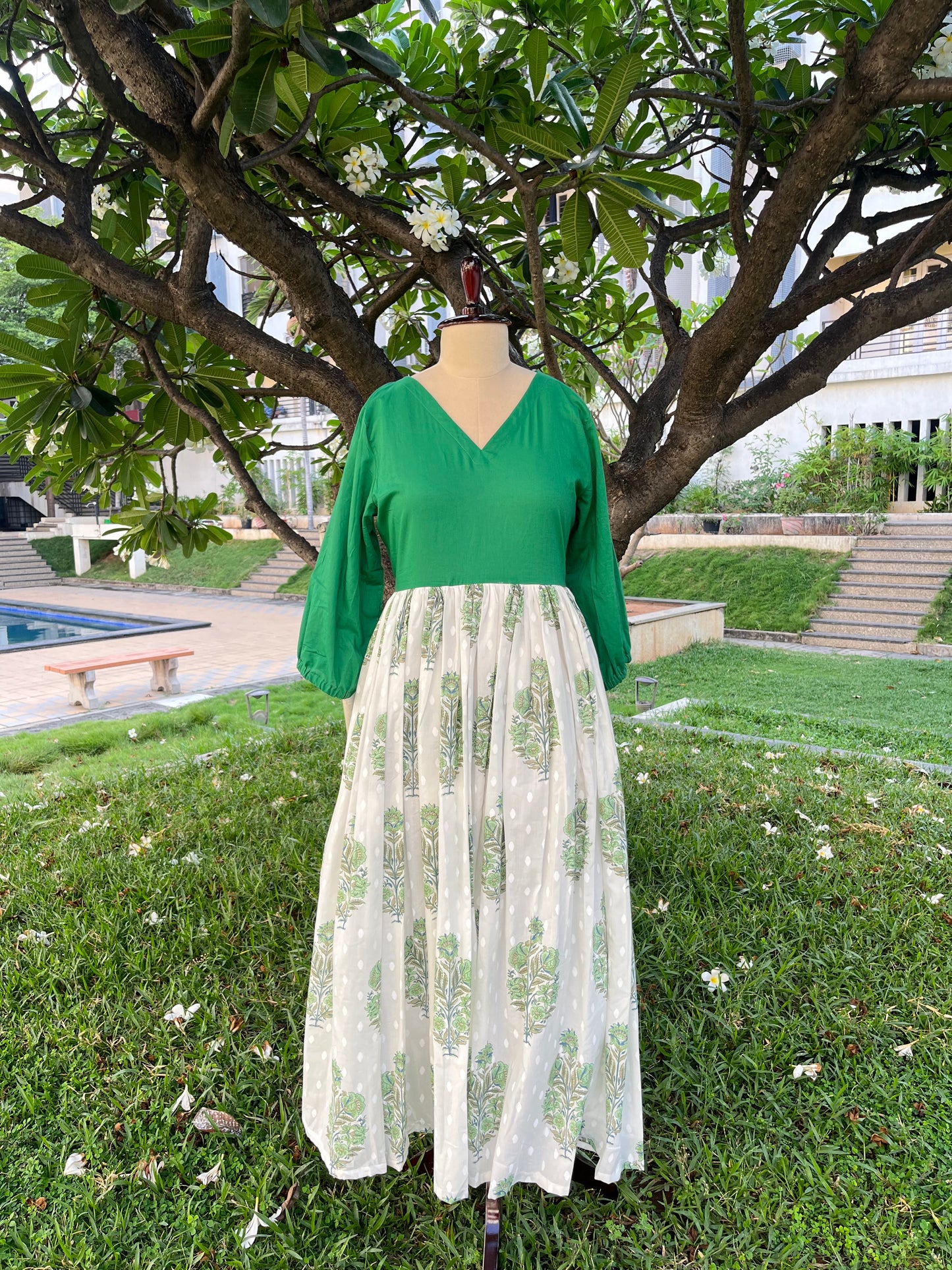 Meera Emerald Maxi Dress