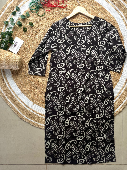 The Classic charcoal Long Kurti