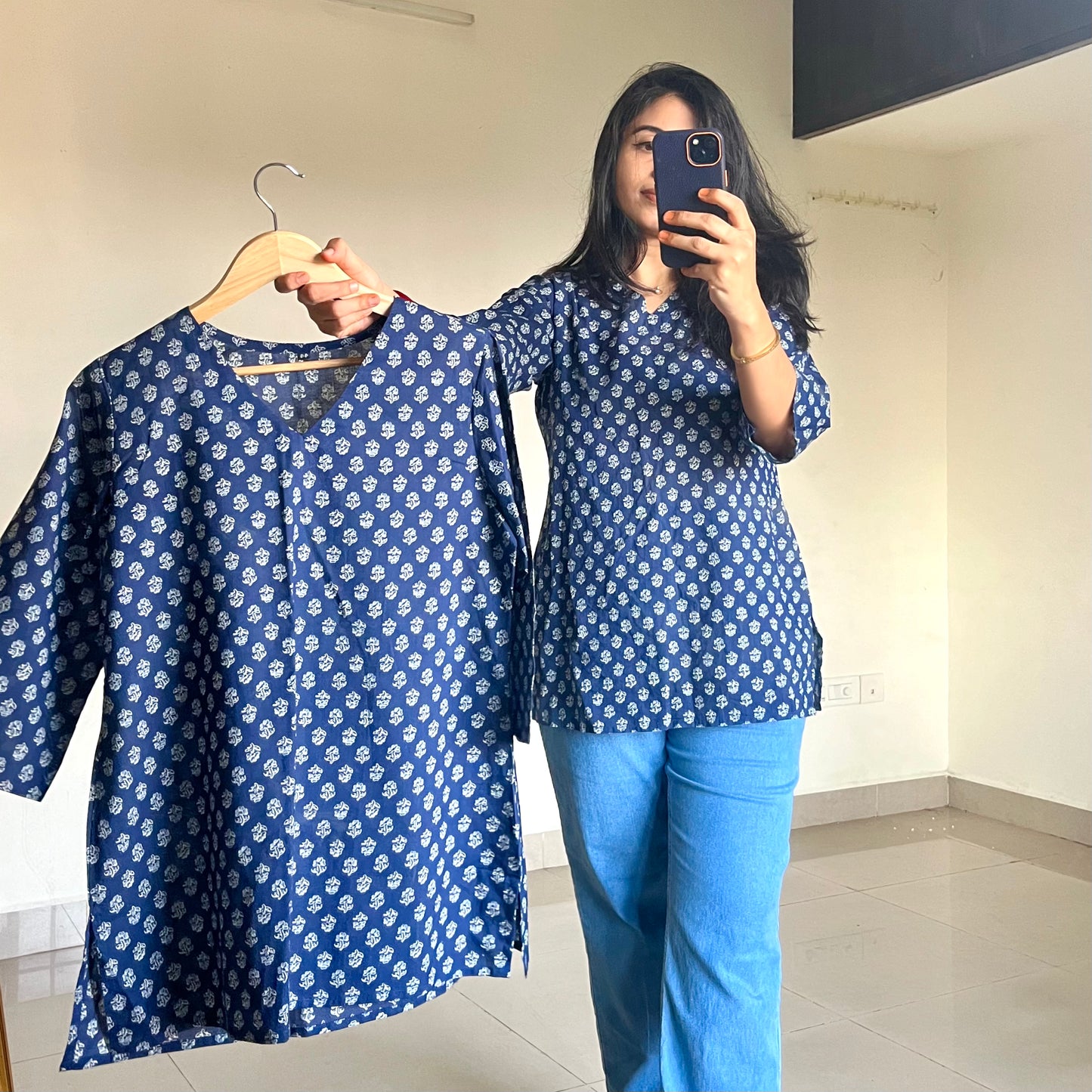 Short kurti - Blue
