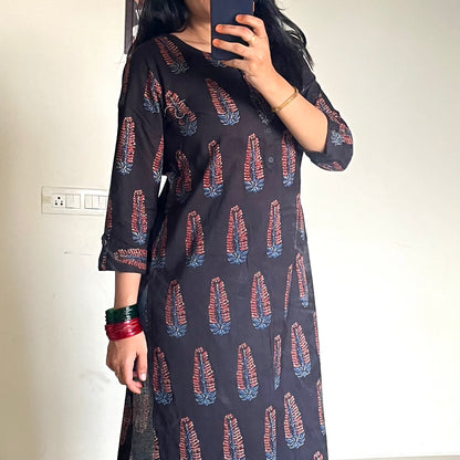 The Classic Black Long Kurti